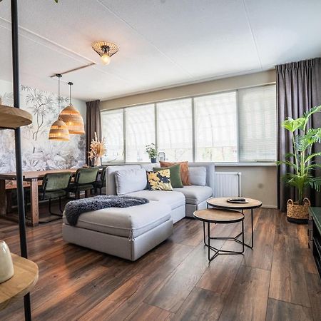 The Lion King - 6 Person Linked Apartment With Roof Terrace Groningen Exteriör bild
