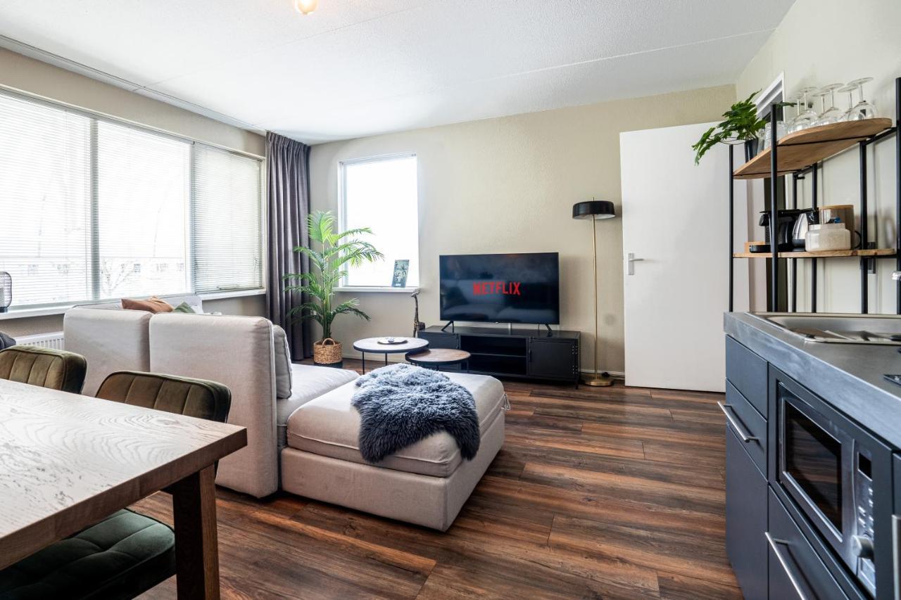 The Lion King - 6 Person Linked Apartment With Roof Terrace Groningen Exteriör bild