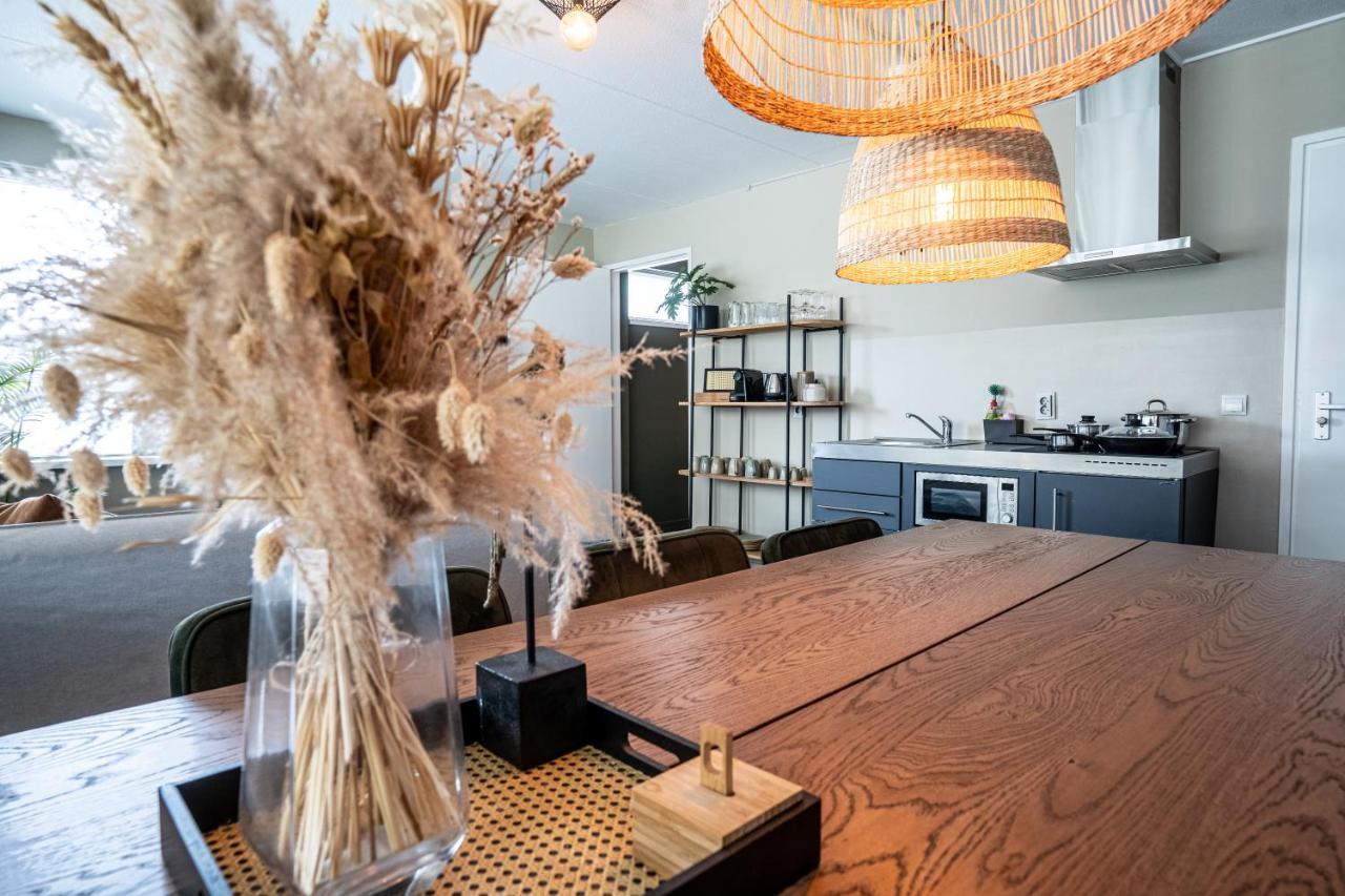 The Lion King - 6 Person Linked Apartment With Roof Terrace Groningen Exteriör bild