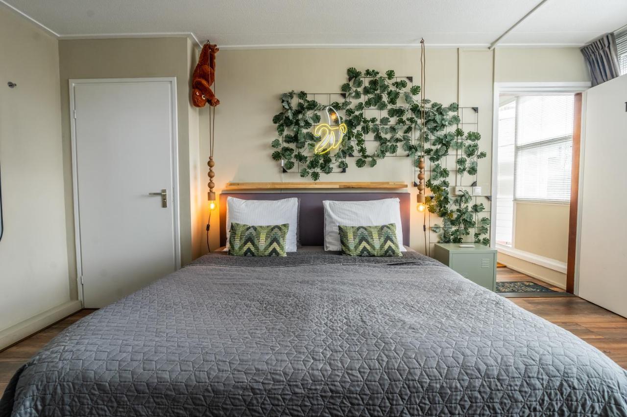 The Lion King - 6 Person Linked Apartment With Roof Terrace Groningen Exteriör bild