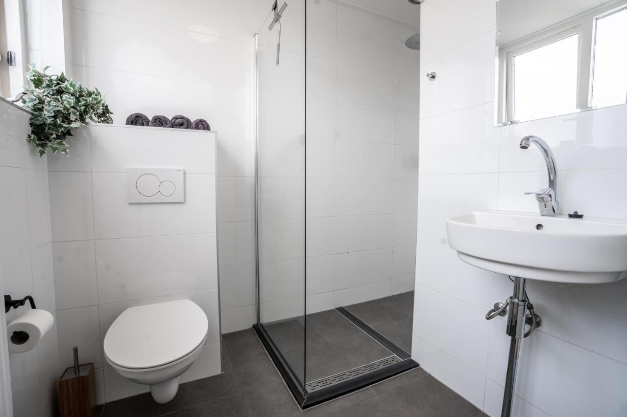 The Lion King - 6 Person Linked Apartment With Roof Terrace Groningen Exteriör bild